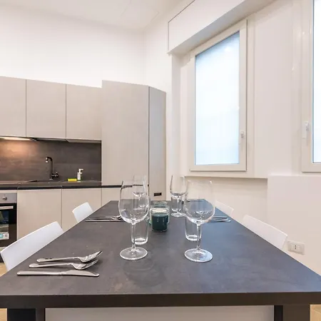Guest Planet - Fondazione Prada's Two Apartment