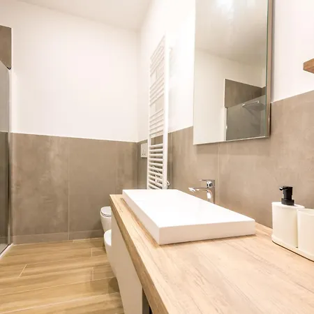 Apartment Guest Planet - Fondazione Prada's Two *